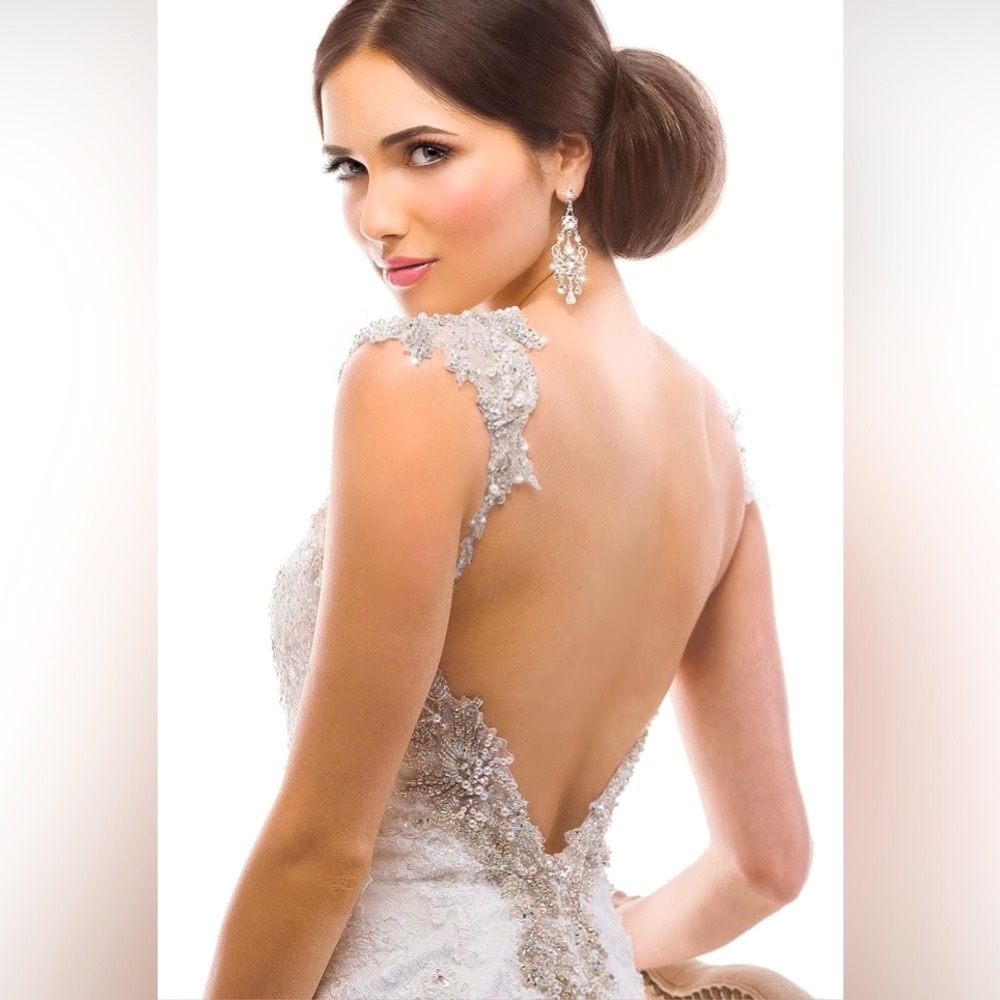 Bridal size 6 Maggie Sottero Bridal Gown